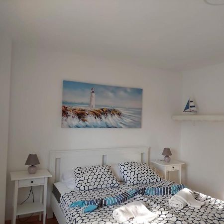 Apartment Hajduk Starigrad Paklenica Bagian luar foto