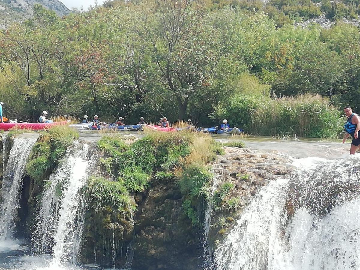 Apartment Hajduk Starigrad Paklenica Bagian luar foto