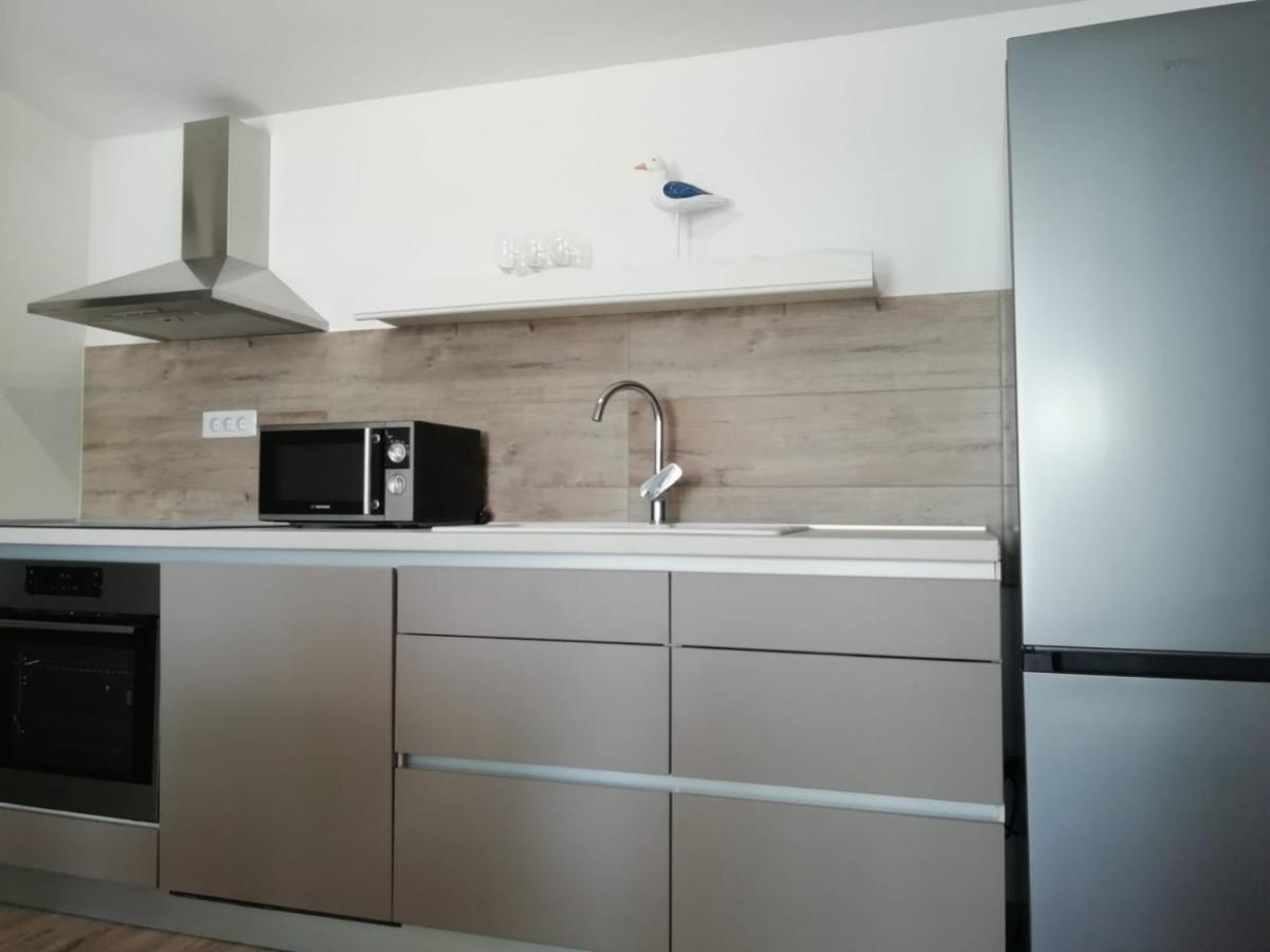 Apartment Hajduk Starigrad Paklenica Bagian luar foto