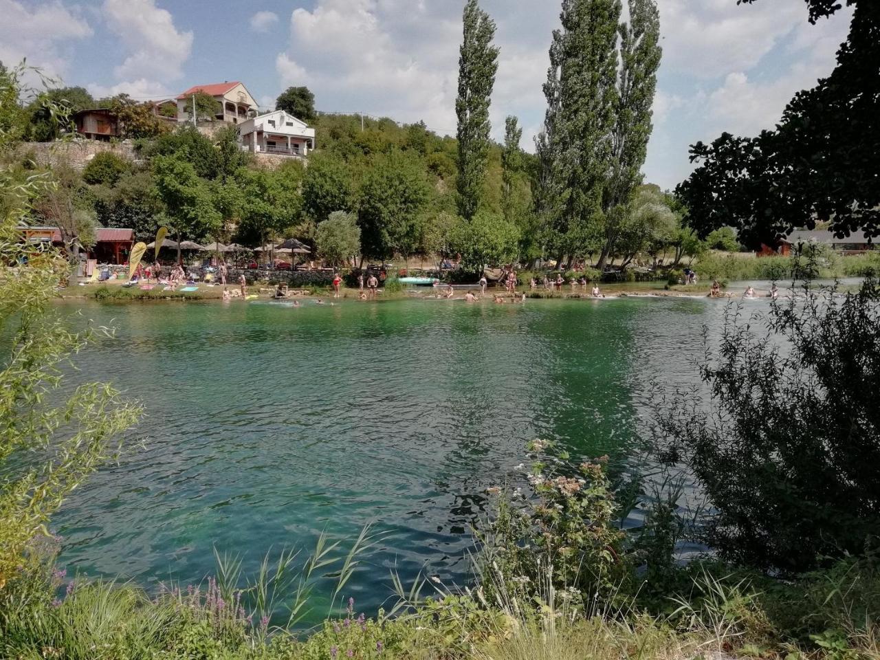Apartment Hajduk Starigrad Paklenica Bagian luar foto