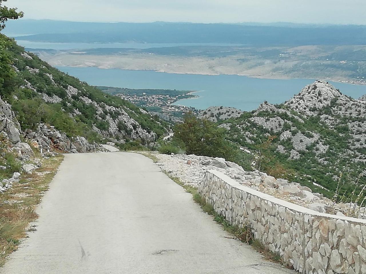 Apartment Hajduk Starigrad Paklenica Bagian luar foto