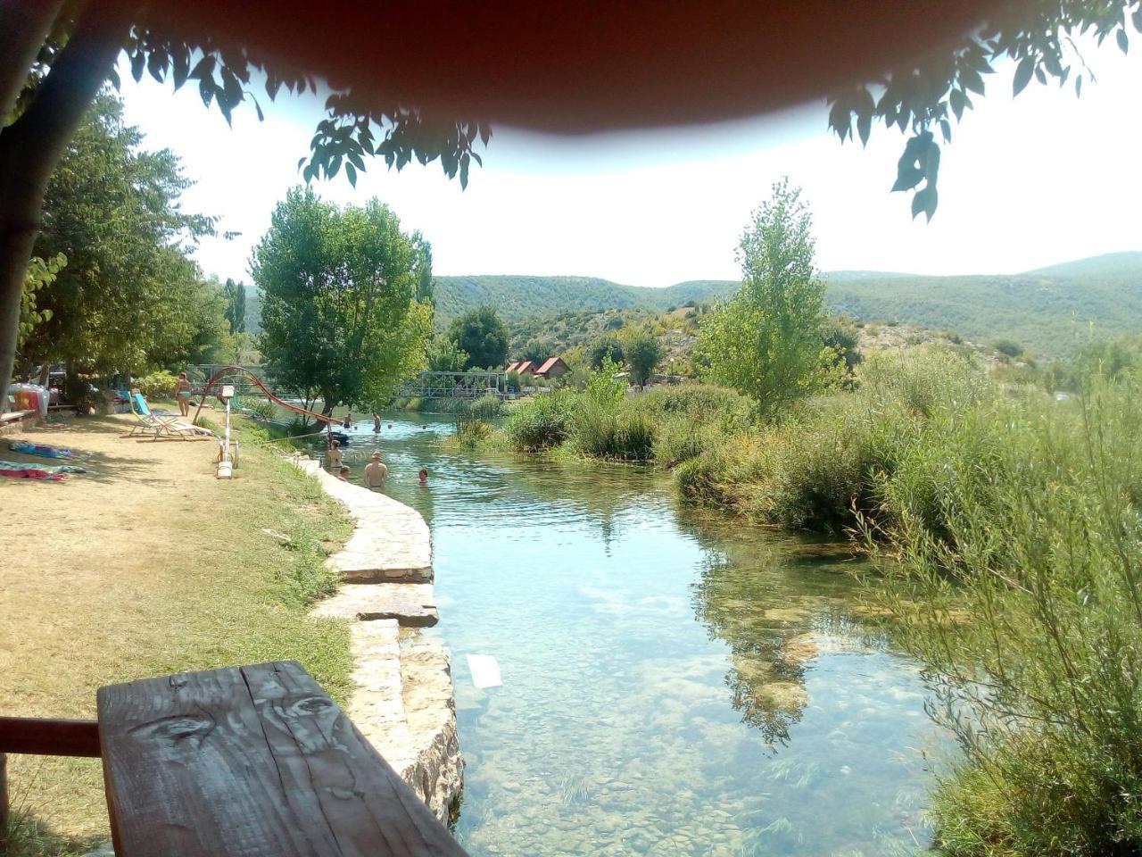 Apartment Hajduk Starigrad Paklenica Bagian luar foto